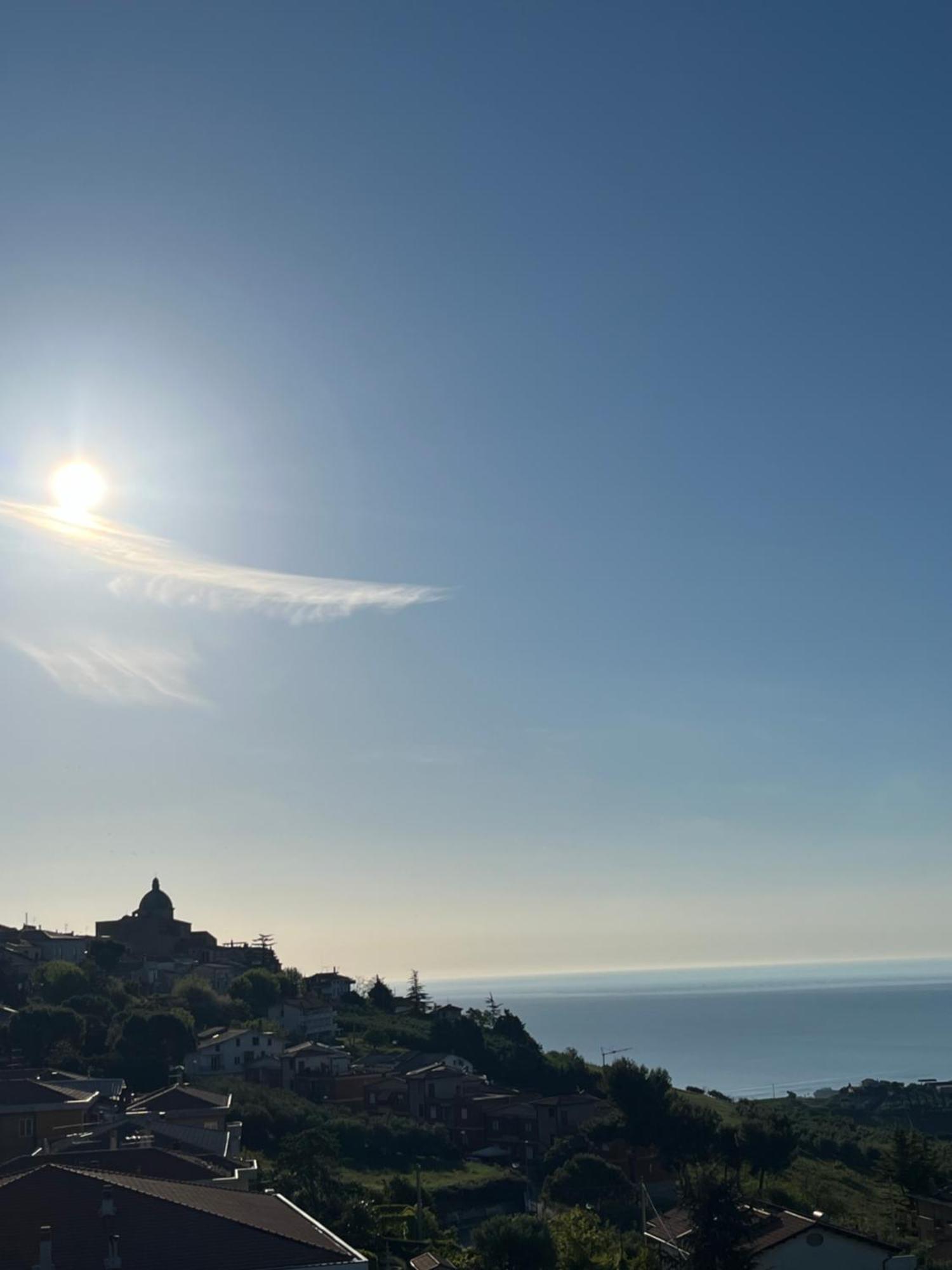 Seta Luxury Apartment Roseto Degli Abruzzi Exterior photo